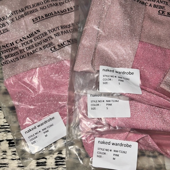 🆕 2/$60 NWT Naked Wardrobe | Long Sleeve Mock Neck Crop Top | Pink Sparkles - Picture 11 of 11